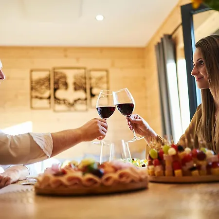 Osada Orlica Klimatyczne Z Widokiem Na Gory I Termalnym Sauna Jacuzzi 4 Km Od Zieleniec Arena 샬레 Lasowka